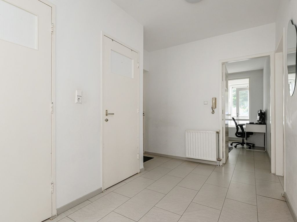Hengelolaan  1122, Den Haag