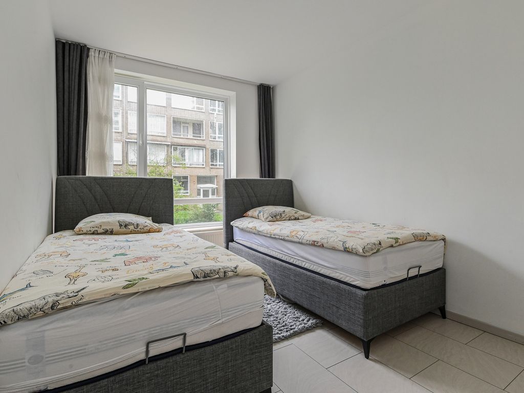 Hengelolaan  1122, Den Haag