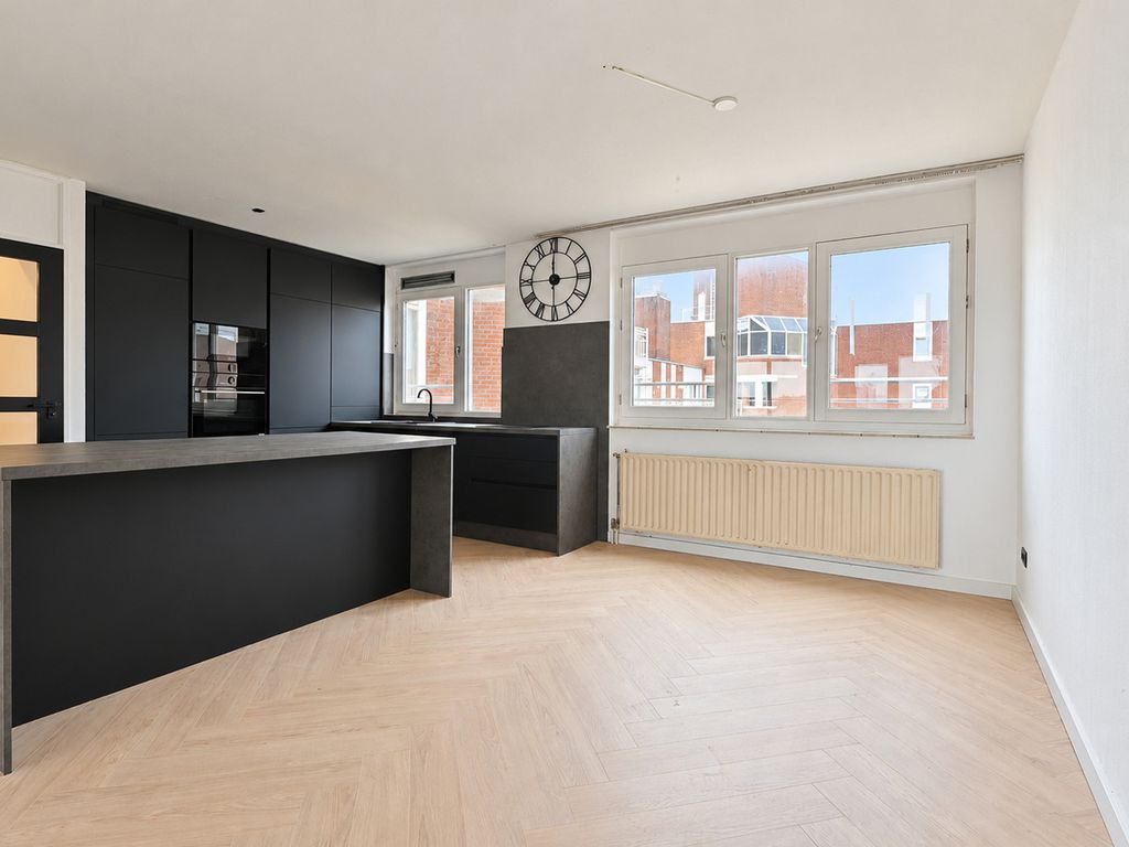 Gevers Deynootplein 168, Den Haag