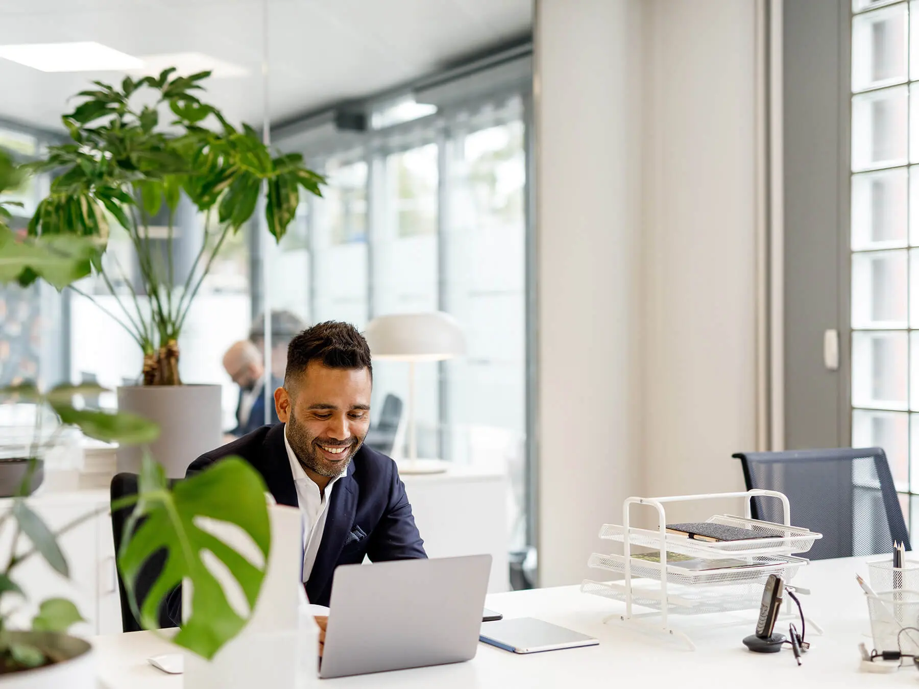 _0014_REMAX_Office_Branding-2-478_M