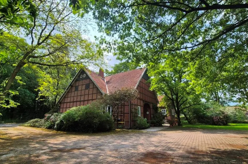 Poolweg 10  