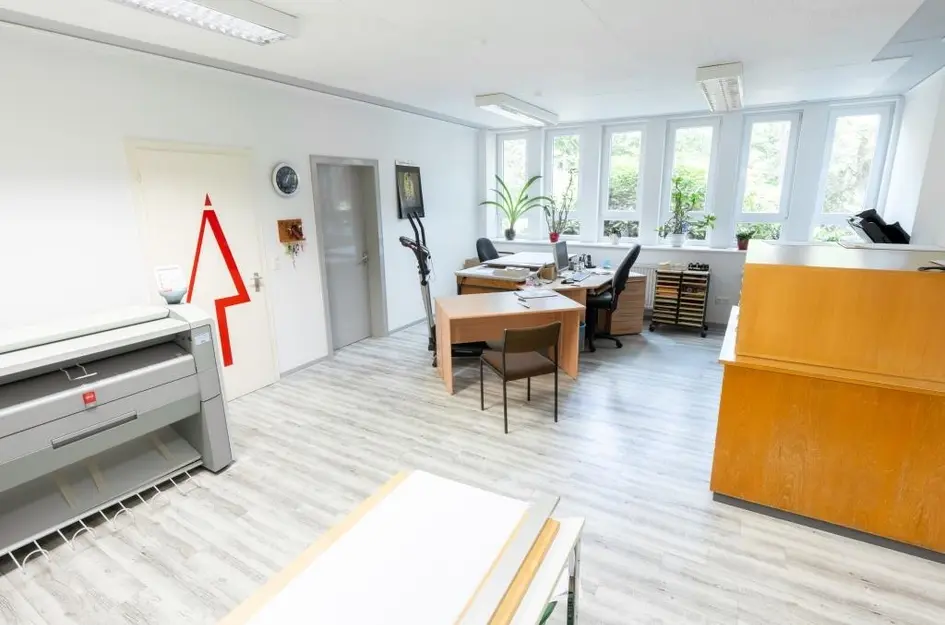 Poolweg 10  
