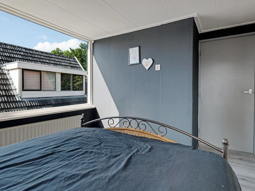 IJsbaanlaan 9, Oude Pekela