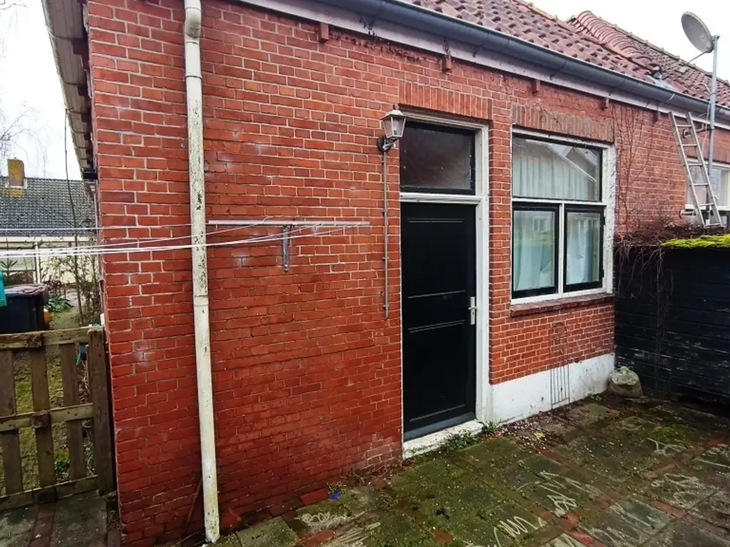 Kerkhofstraat 8, Bad Nieuweschans