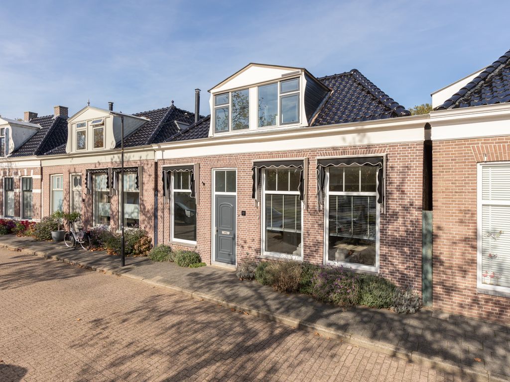 Turfkade 37, Bolsward