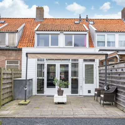 Elgersmastraat 8, Bolsward