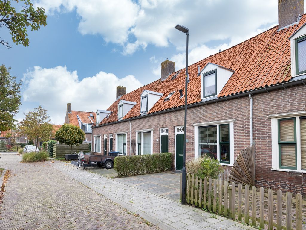 Elgersmastraat 8, Bolsward