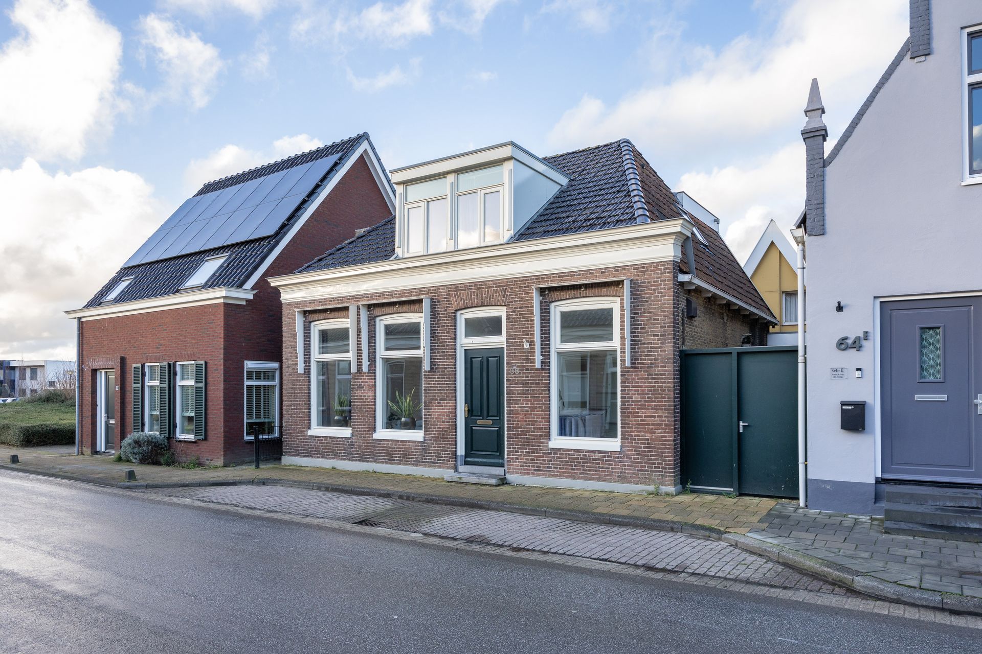 Harlingerstraat 66, Bolsward