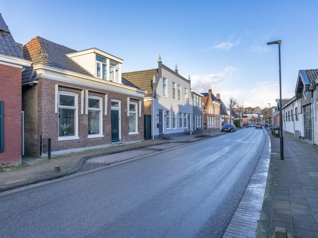 Harlingerstraat 66, Bolsward