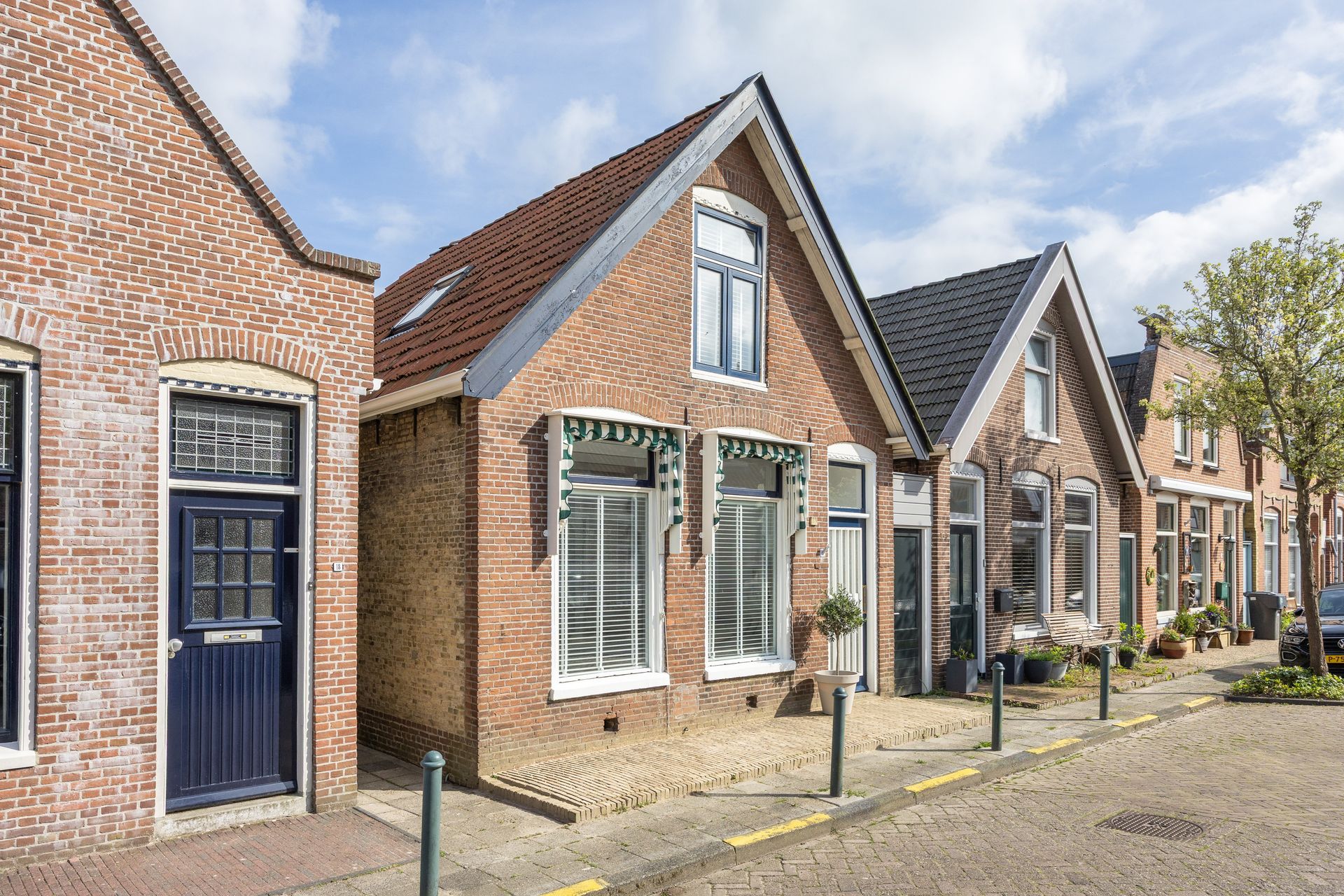 Van Ghemmenichstraat 16, Franeker
