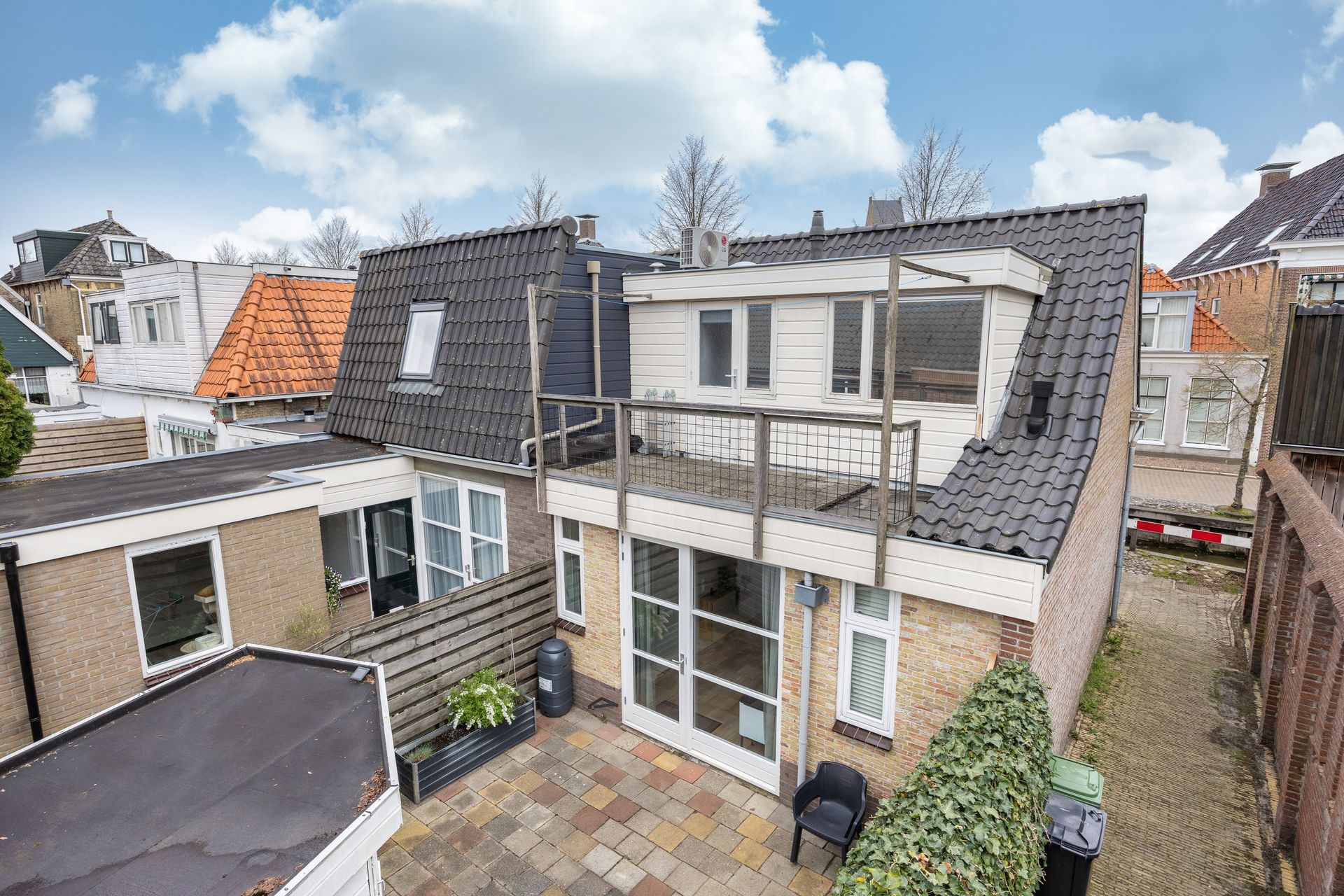 Kapelstraat 2, Bolsward