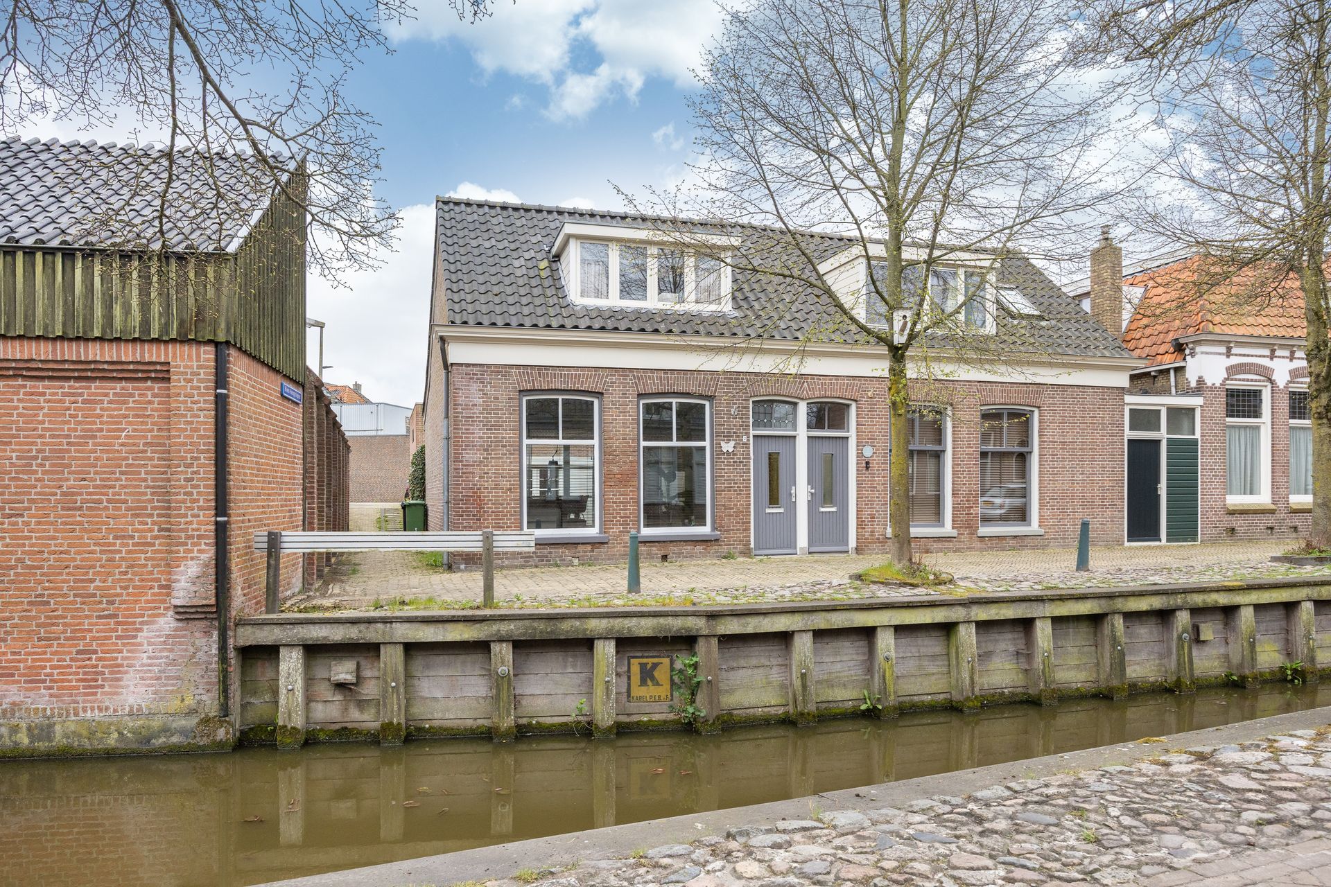 Kapelstraat 2, Bolsward