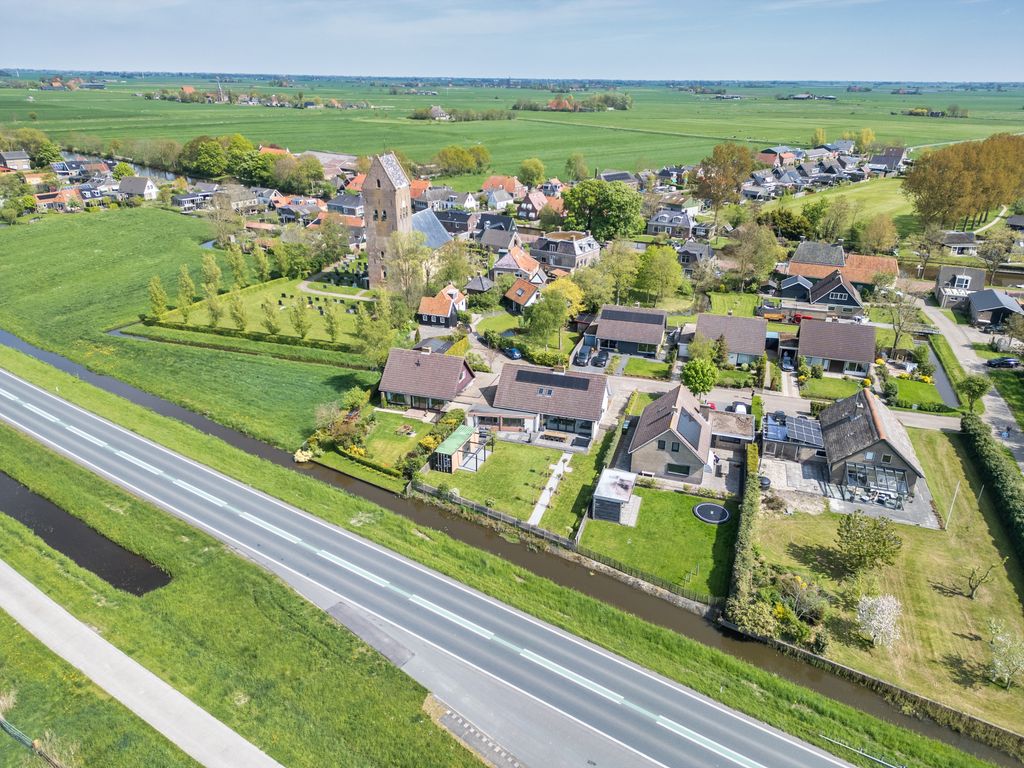Tynjestrjitte 5, Parrega