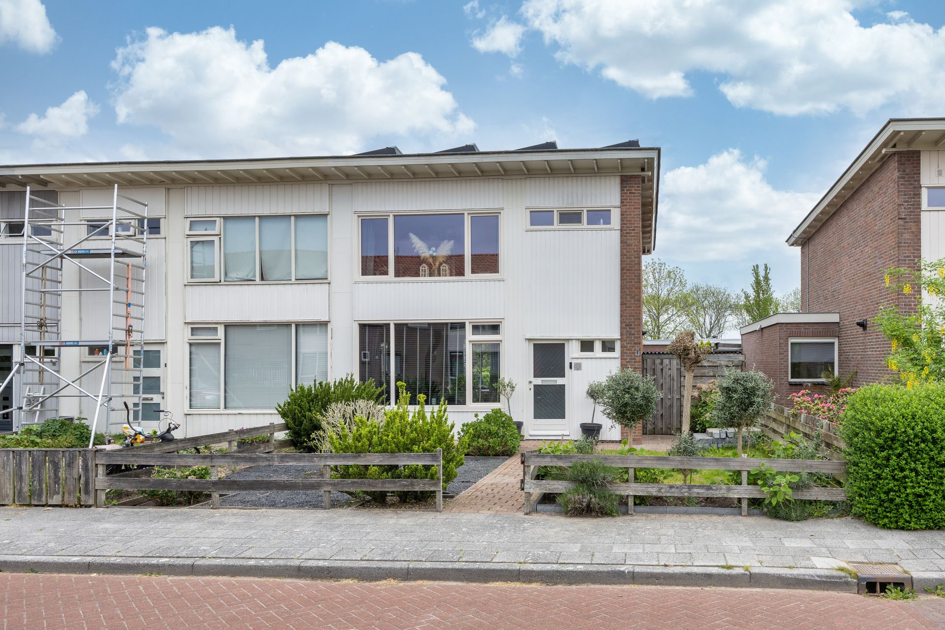 Samuel van Haringhouckstraat 25, Bolsward