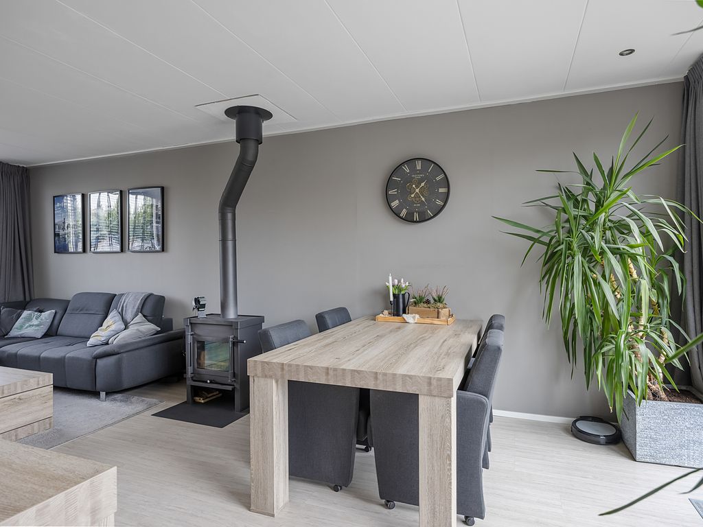 Samuel van Haringhouckstraat 25, Bolsward