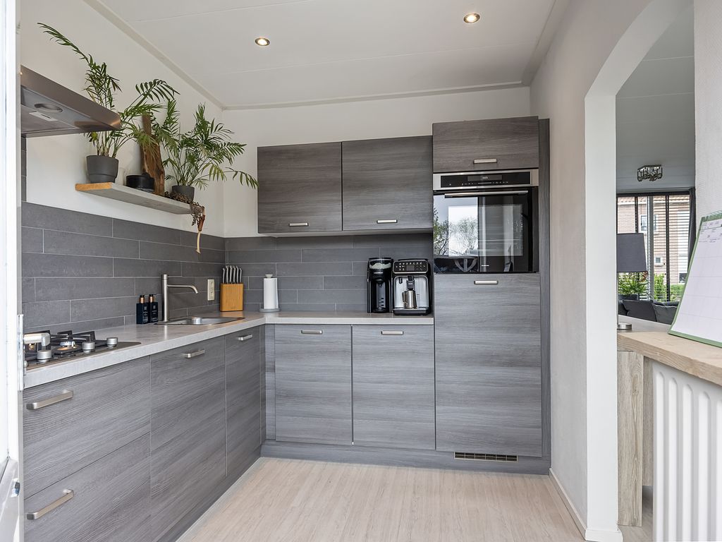 Samuel van Haringhouckstraat 25, Bolsward