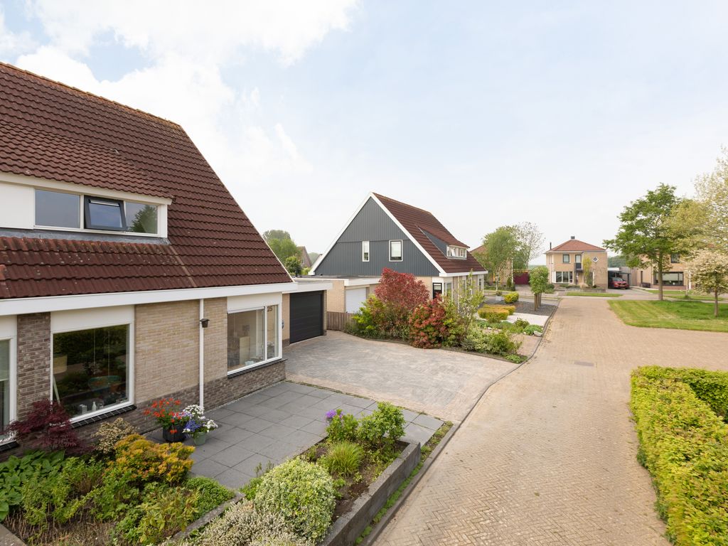 De Kamp 25, Makkum