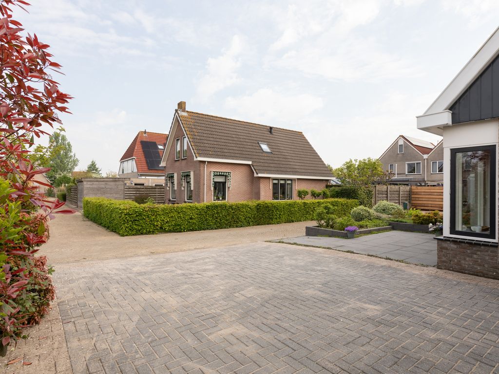 De Kamp 25, Makkum