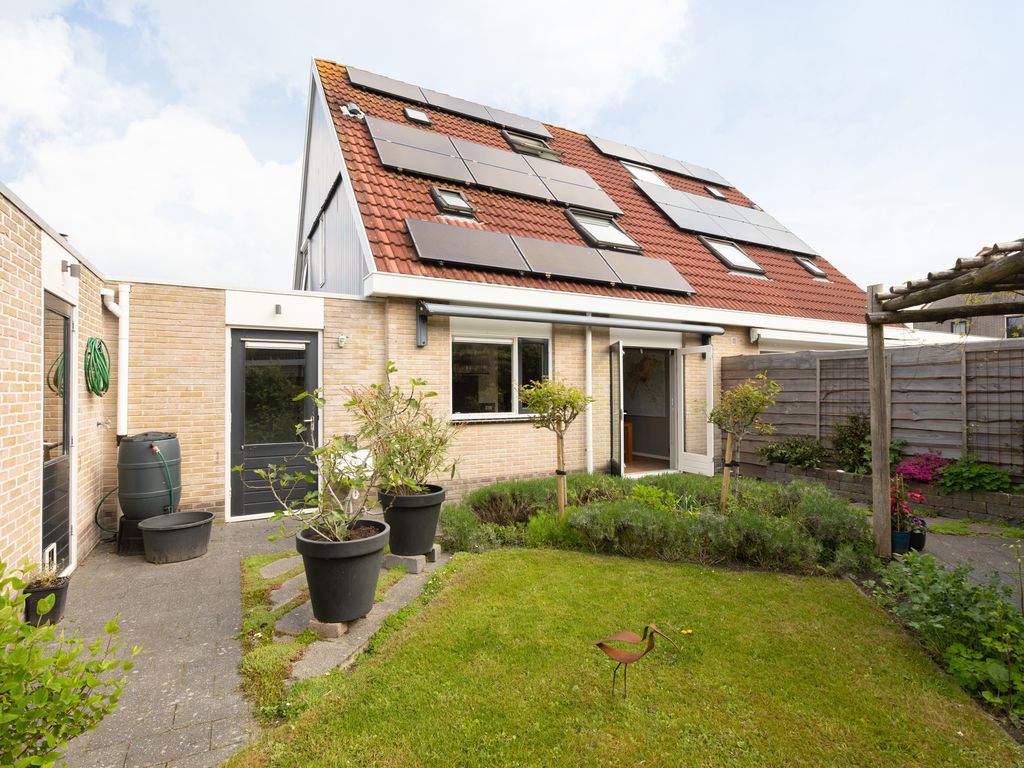 De Kamp 25, Makkum