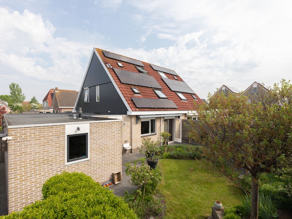 De Kamp 25, Makkum