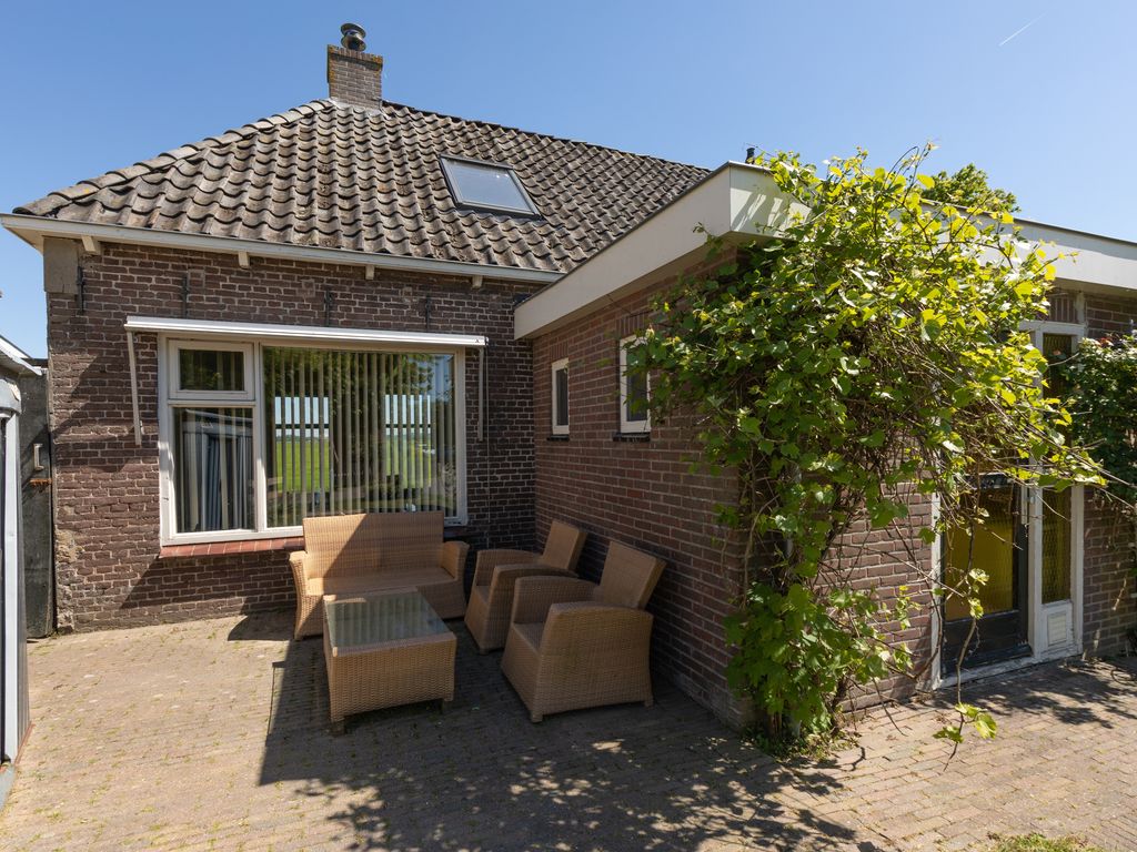 Singel 18, Tjerkwerd