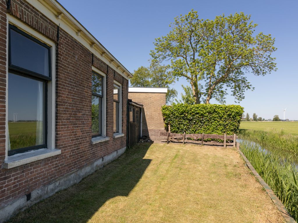 Singel 18, Tjerkwerd