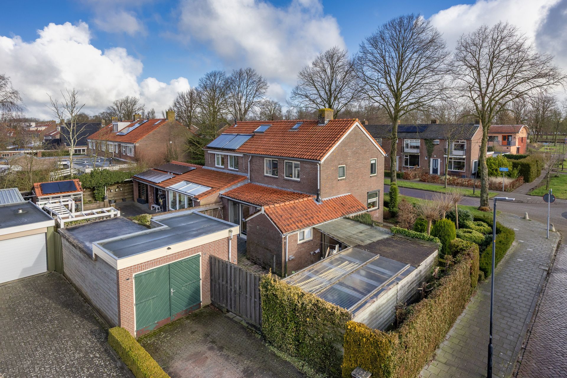 Burgemeester Praamsmalaan 30, Bolsward