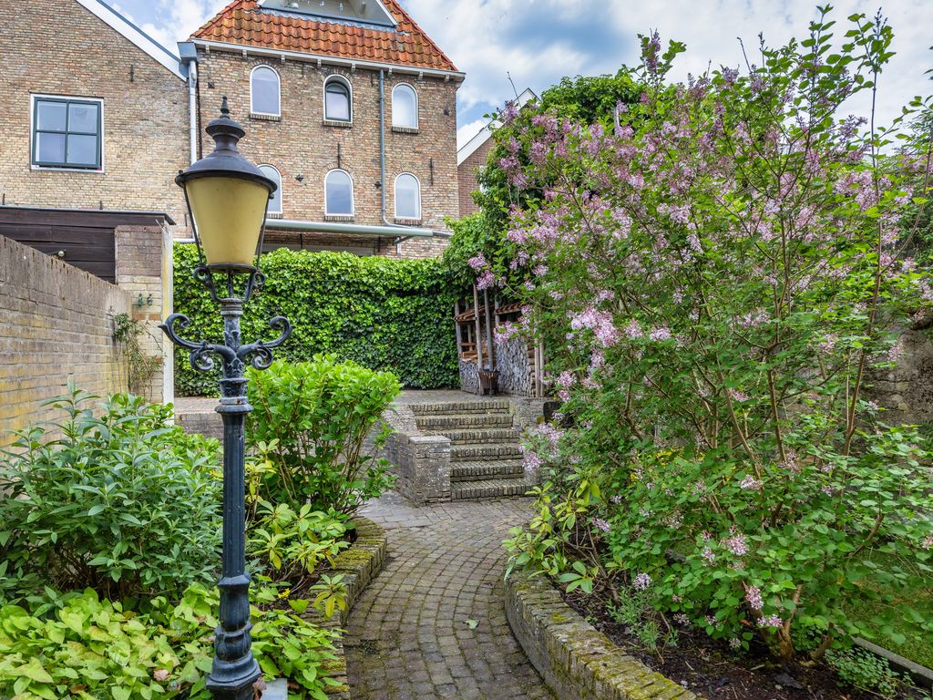 't Laag 42, Bolsward