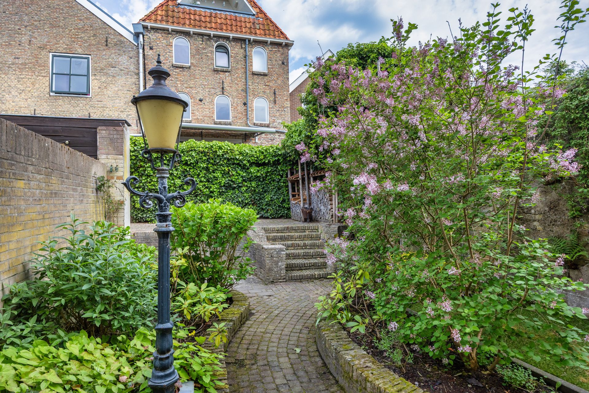 't Laag 42, Bolsward