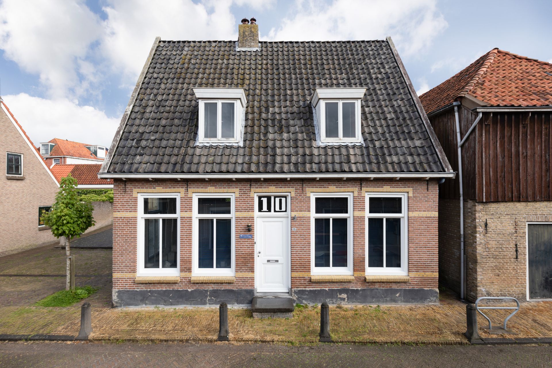 'T Laag 10, Bolsward