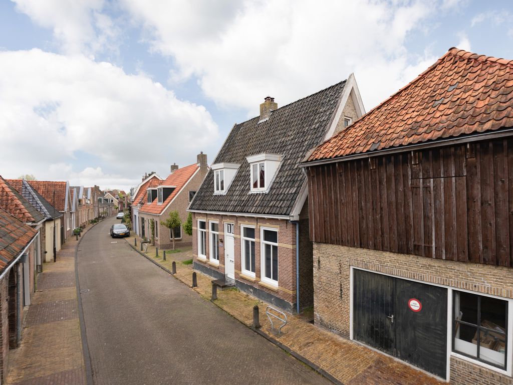 'T Laag 10, Bolsward