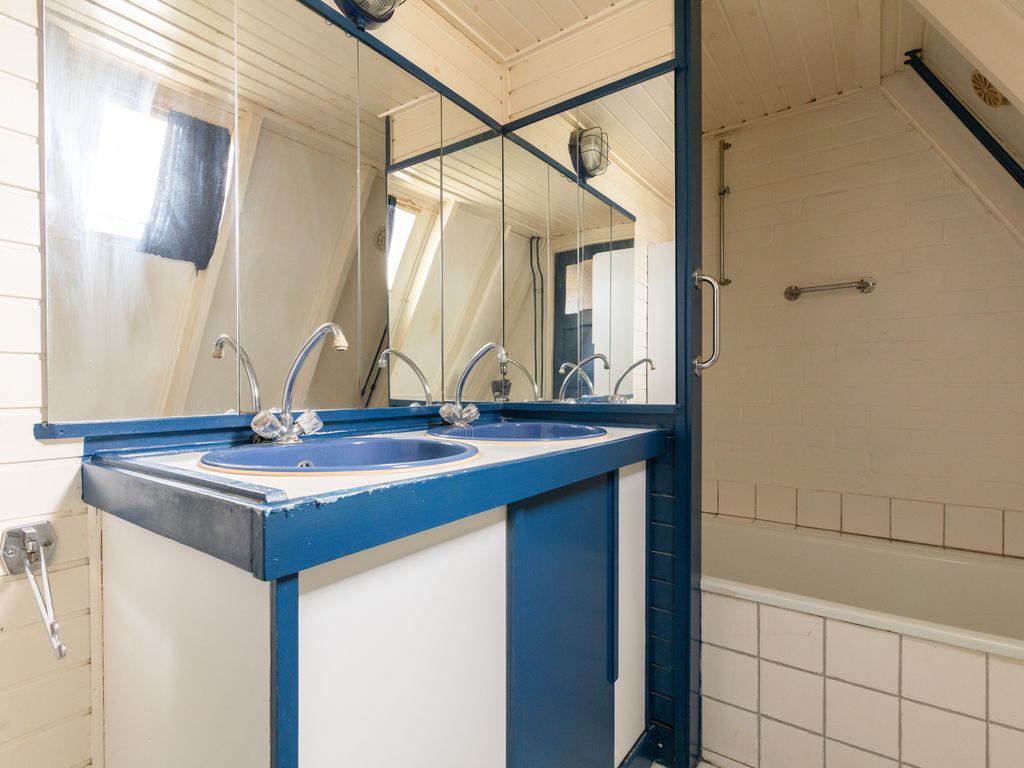 'T Laag 10, Bolsward