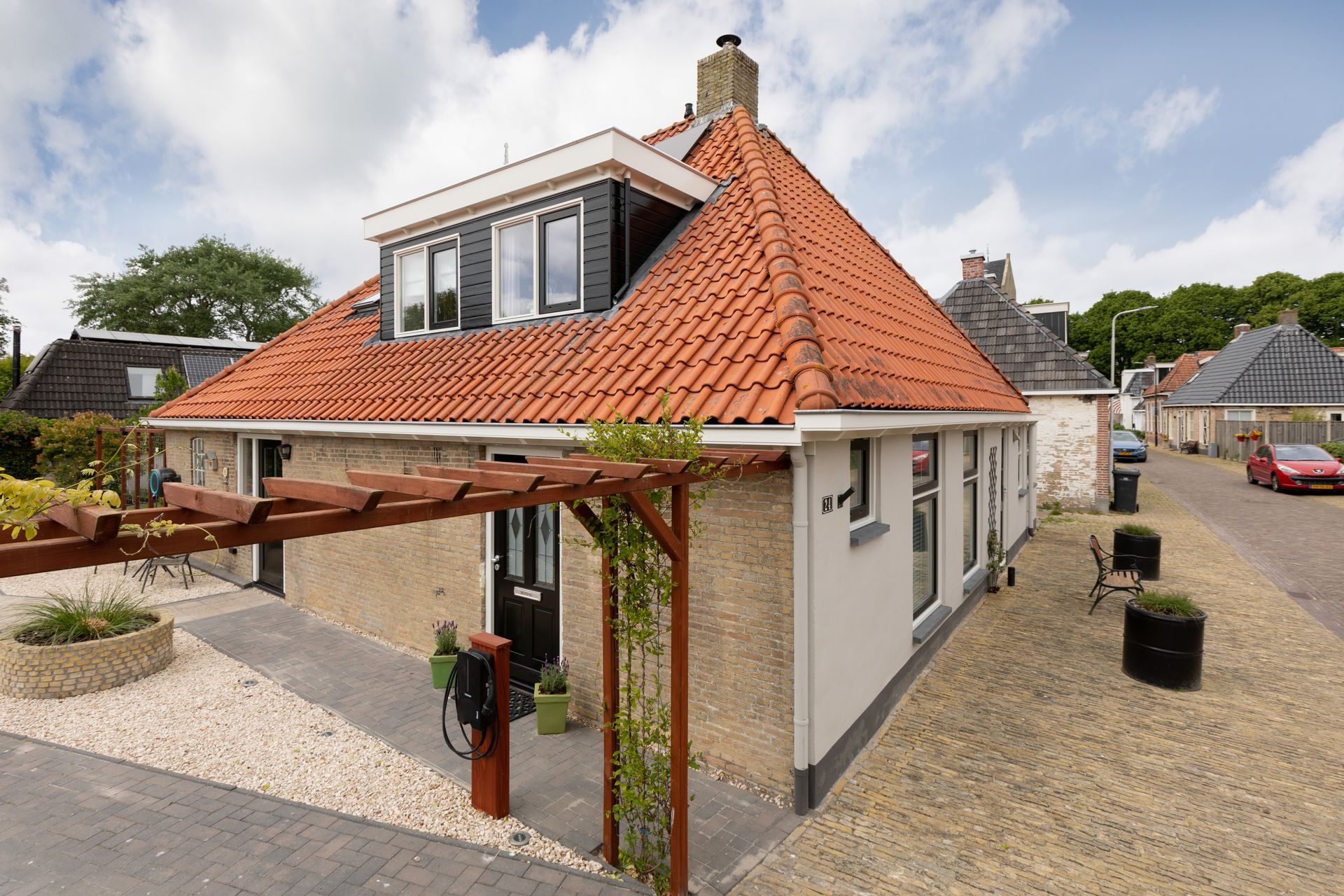 Kleine Buren 24, Pingjum