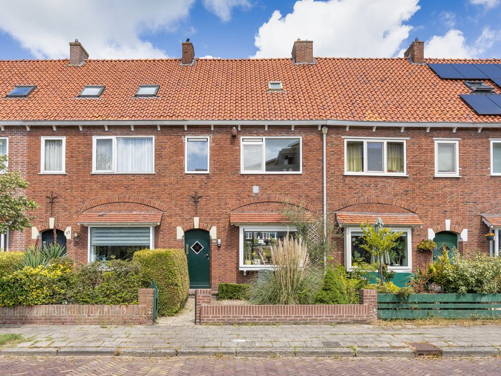Robert Kochstraat 35, Leeuwarden
