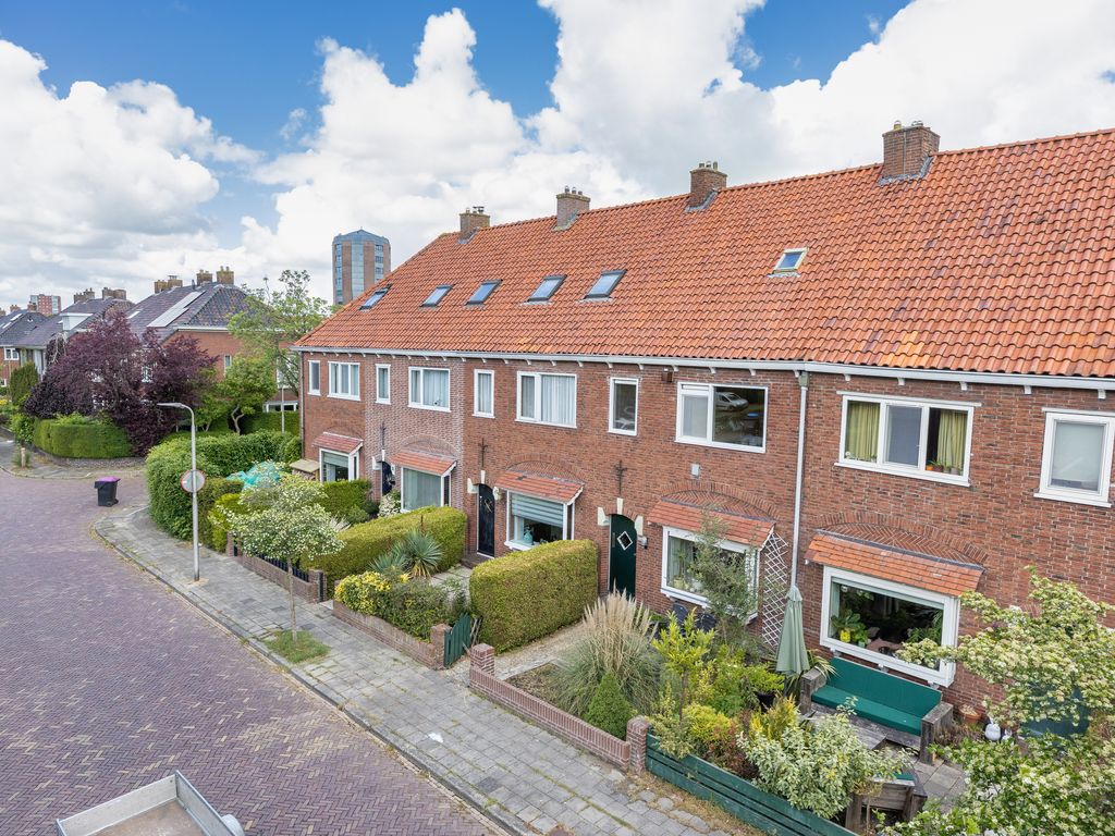 Robert Kochstraat 35, Leeuwarden