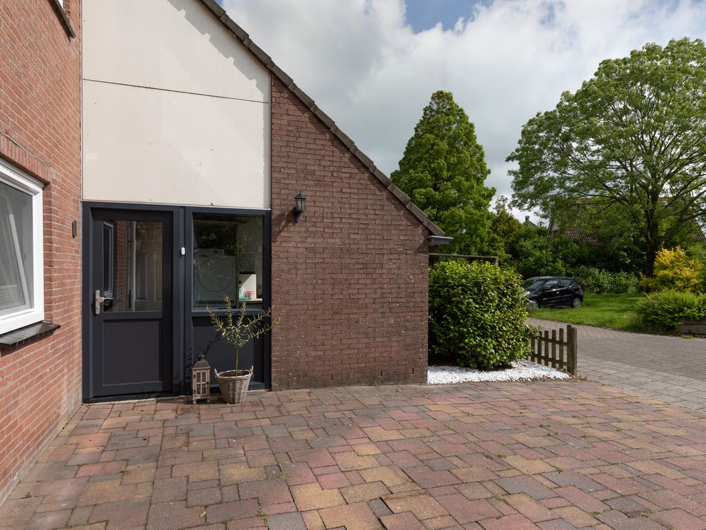 Sparrenburg 30, Bolsward