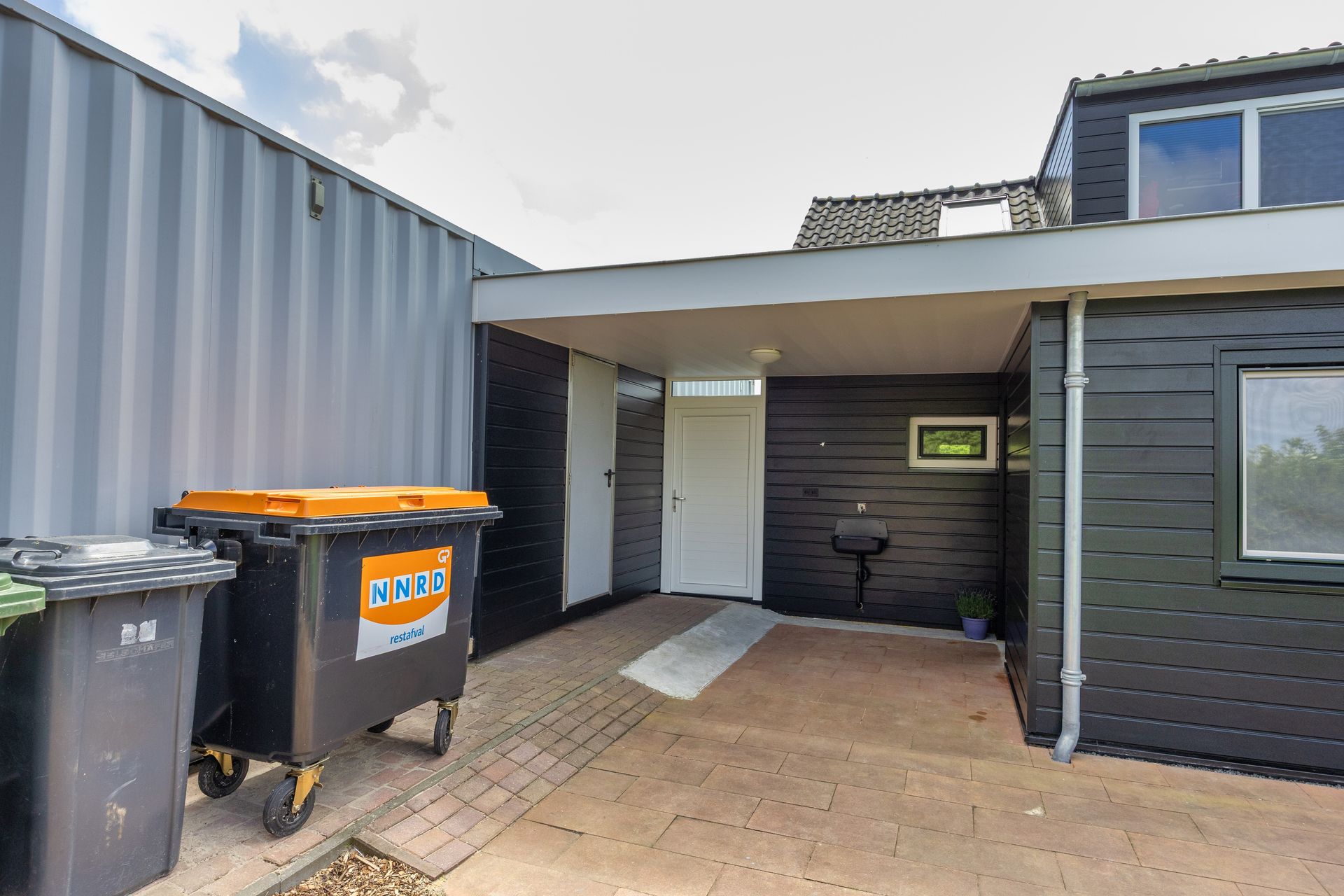 Oosterlaan 5, Schraard