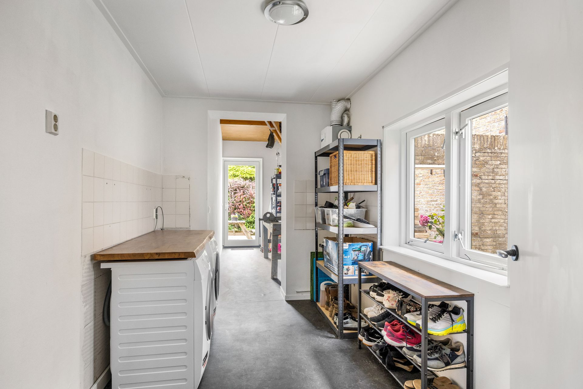 Franekerkade 17, Arum