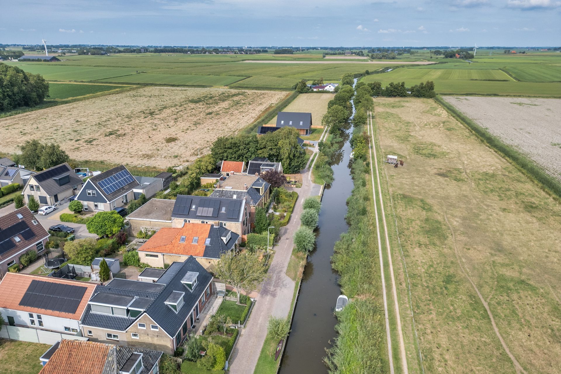 Franekerkade 17, Arum