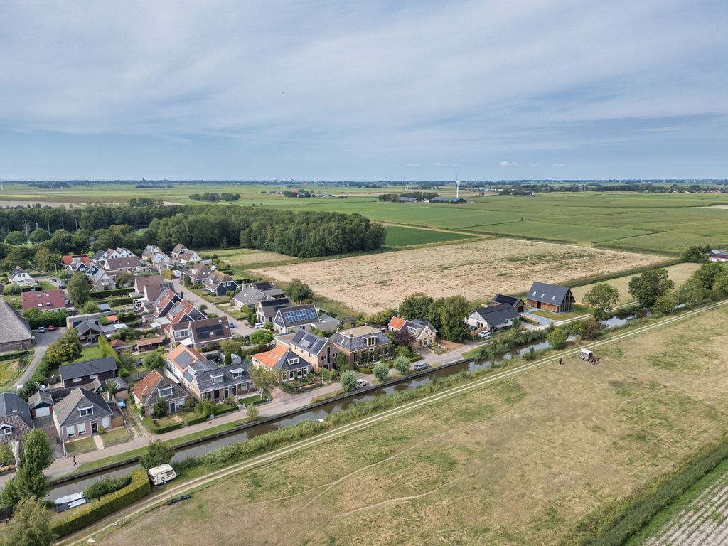 Franekerkade 17, Arum