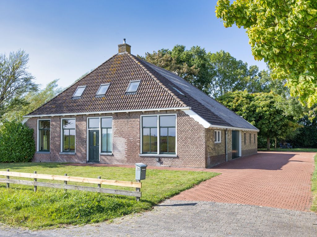 Van der Looswei 36, Blauwhuis