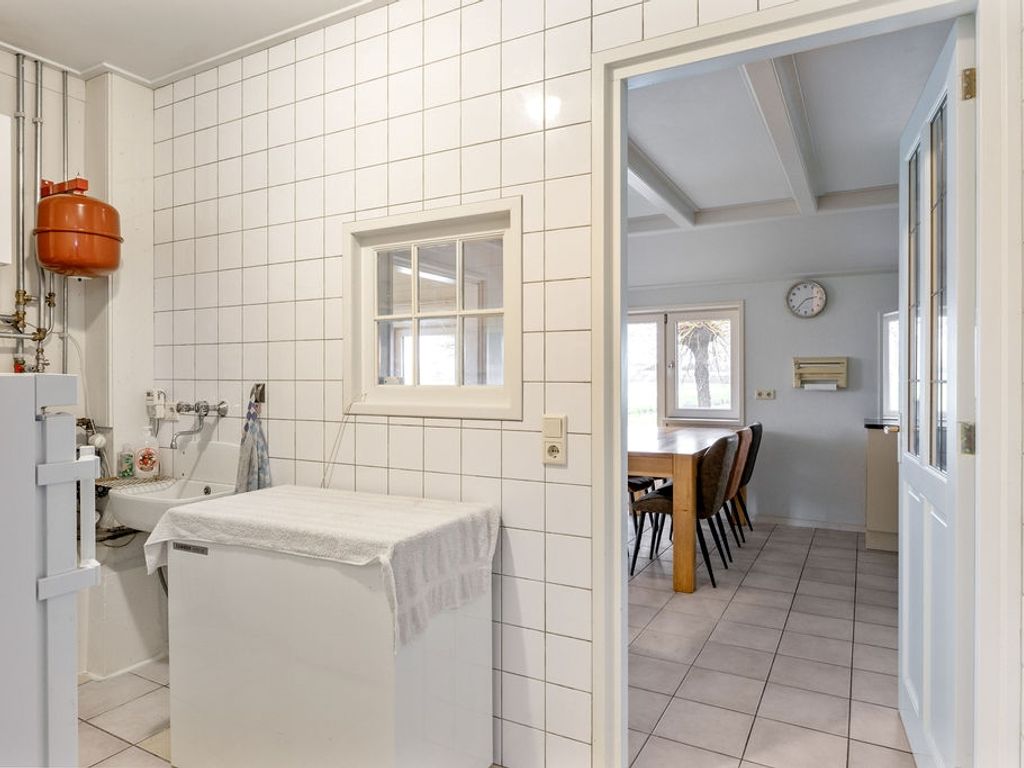 Van der Looswei 36, Blauwhuis