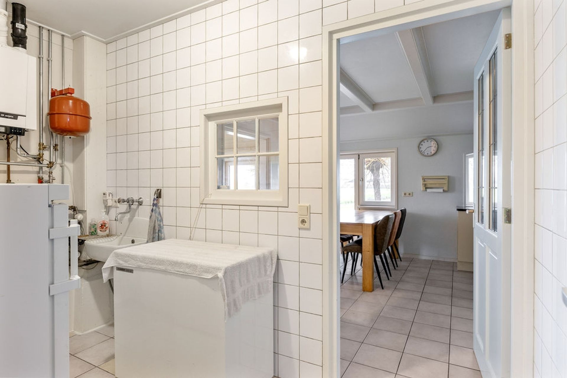 Van der Looswei 36, Blauwhuis