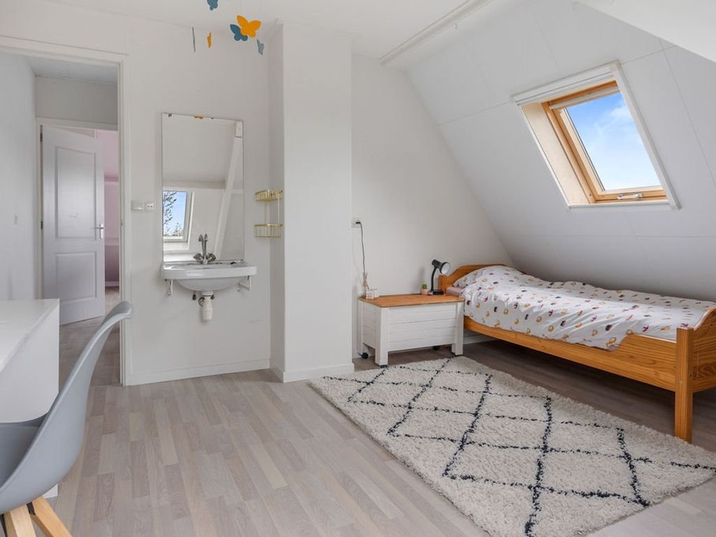 Van der Looswei 36, Blauwhuis