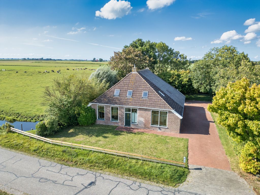 Van der Looswei 36, Blauwhuis