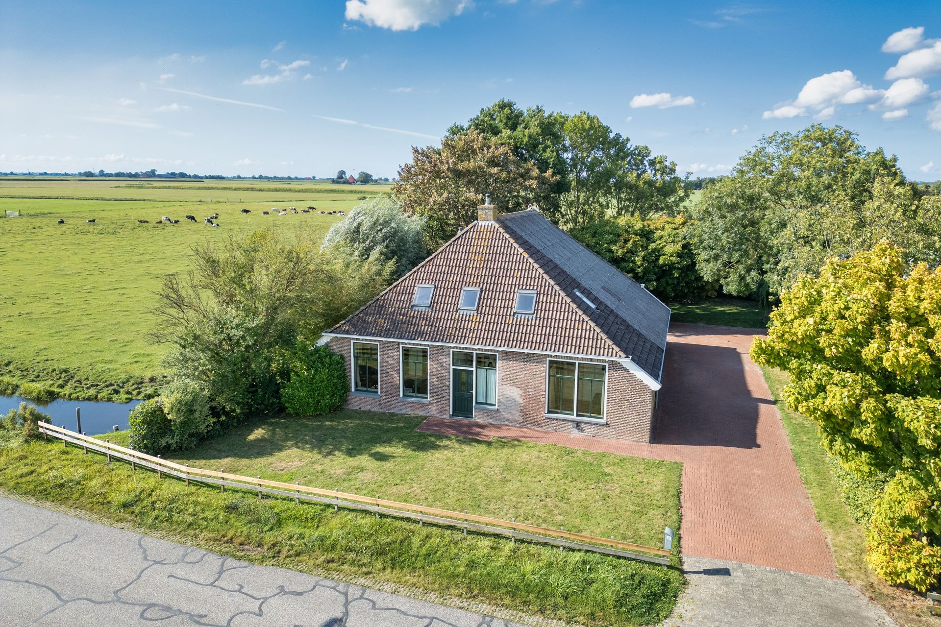 Van der Looswei 36, Blauwhuis