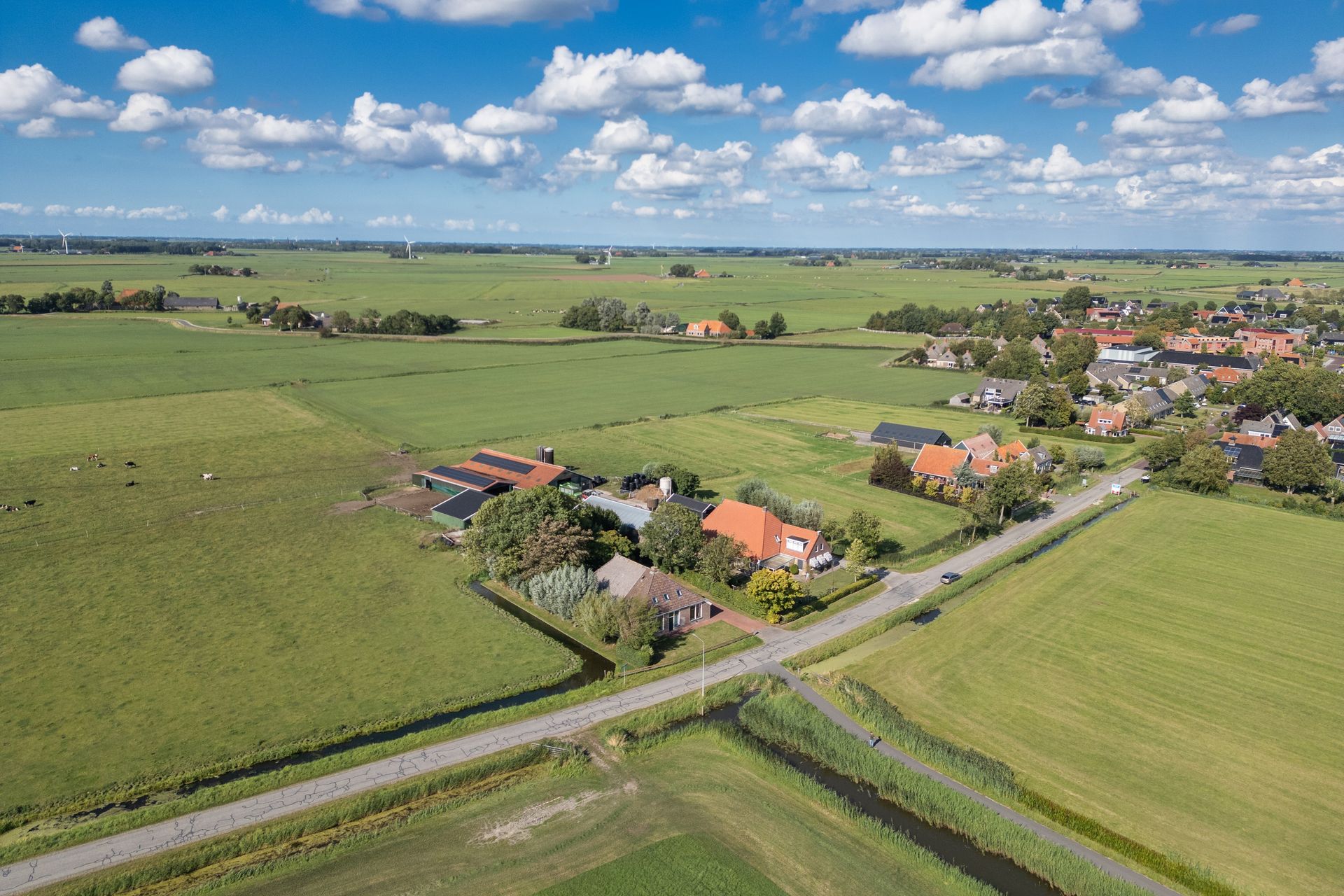 Van der Looswei 36, Blauwhuis