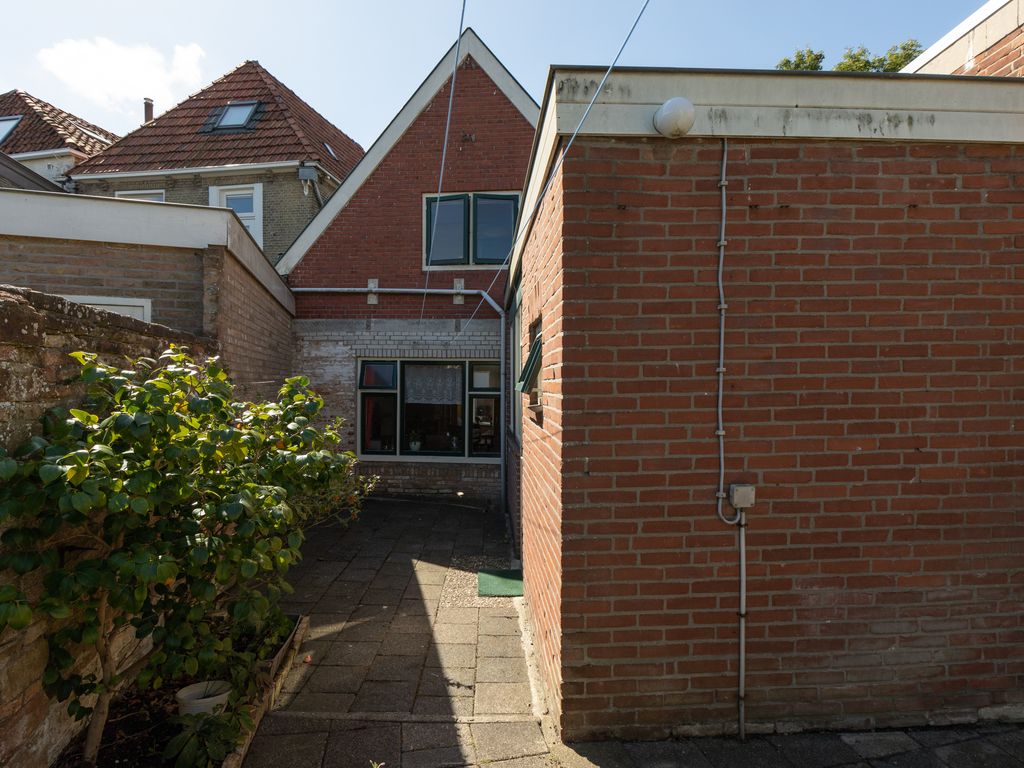 Achter De Smeden 10, Bolsward
