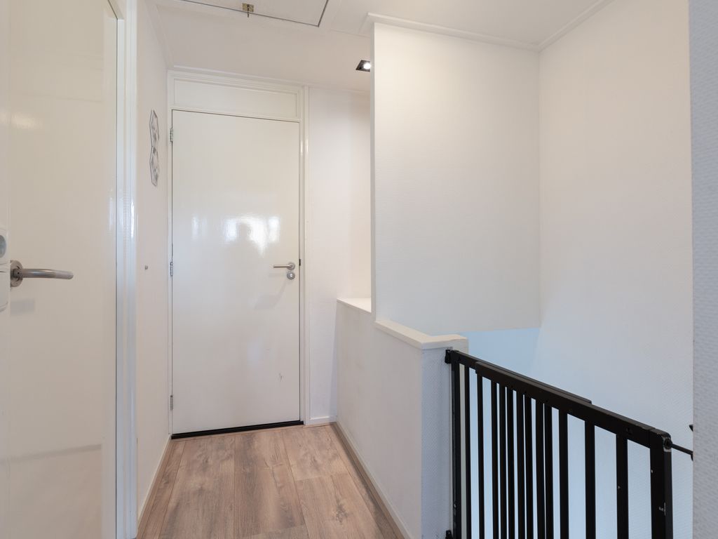 Tjalkstraat 2, Makkum