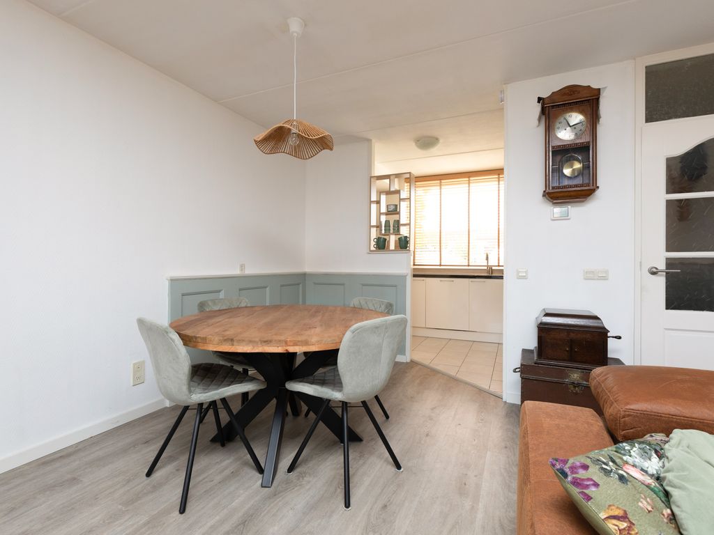 Wilgeroosje 58, Sneek